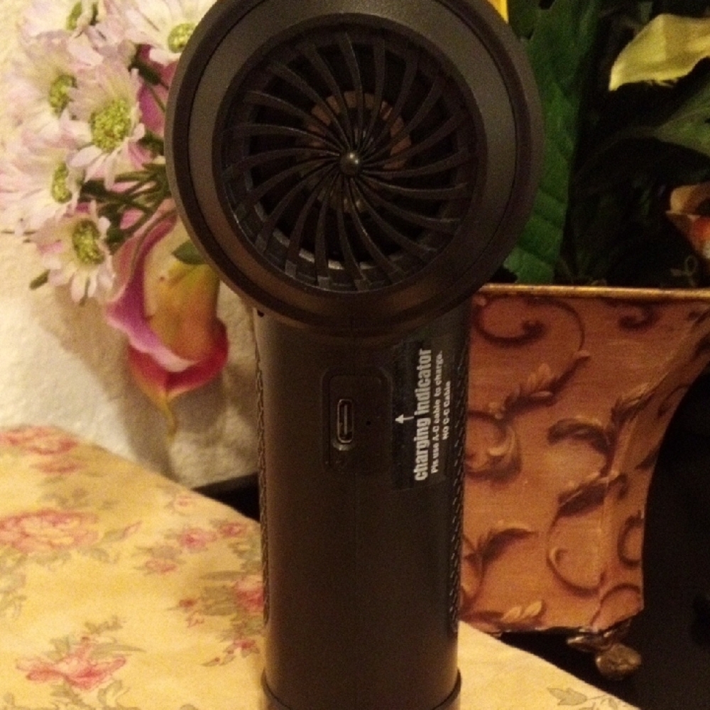 Black Handheld Device - Picture 3 of 6